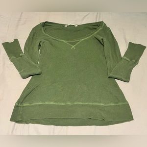 Long sleeve olive green old navy shirt, size Medium